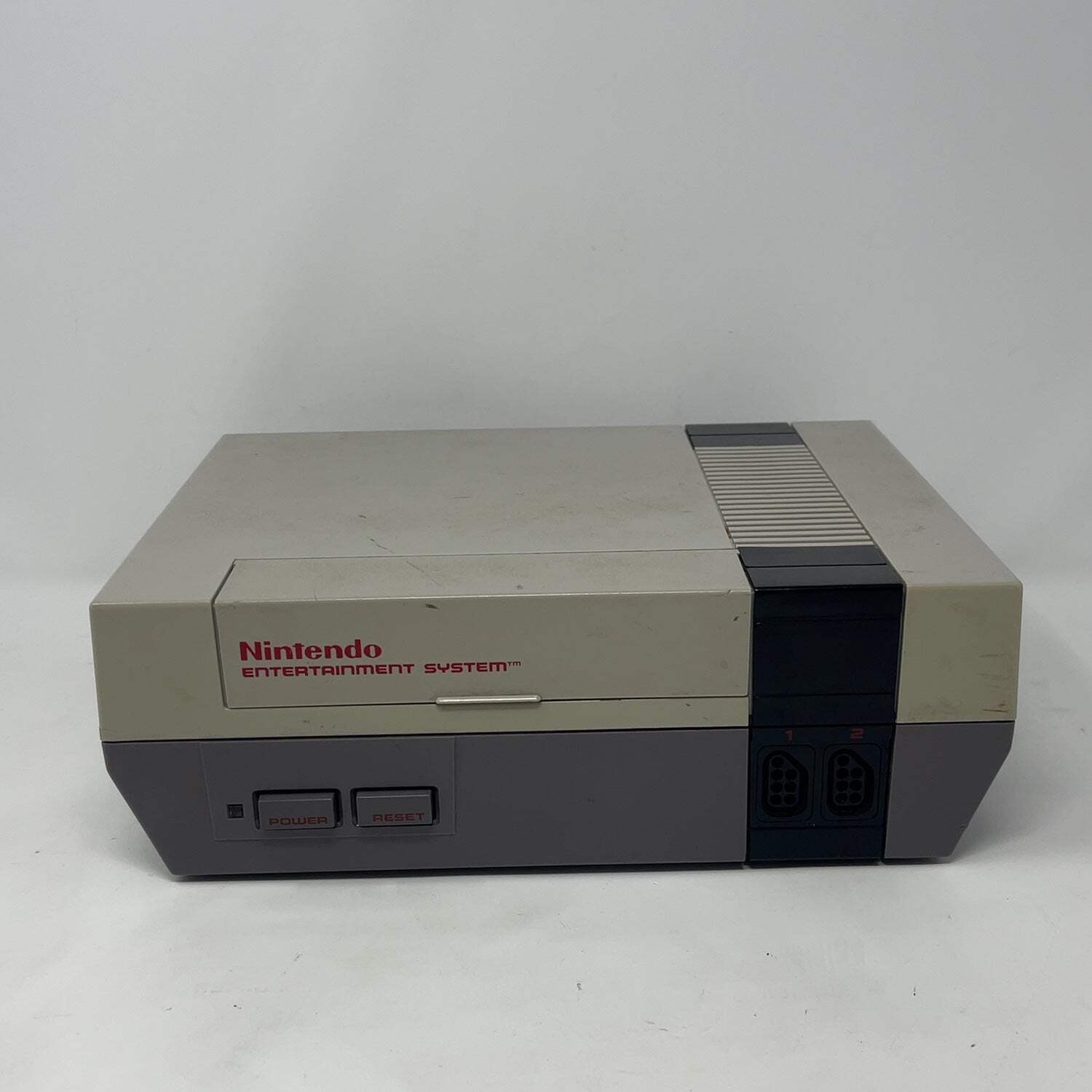 Nintendo Entertainment System NES Console Gaming System Only NES-001 Gray