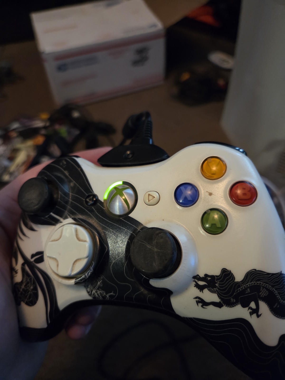 Microsoft Xbox 360 120gb Console 2 Controllers, And Cords