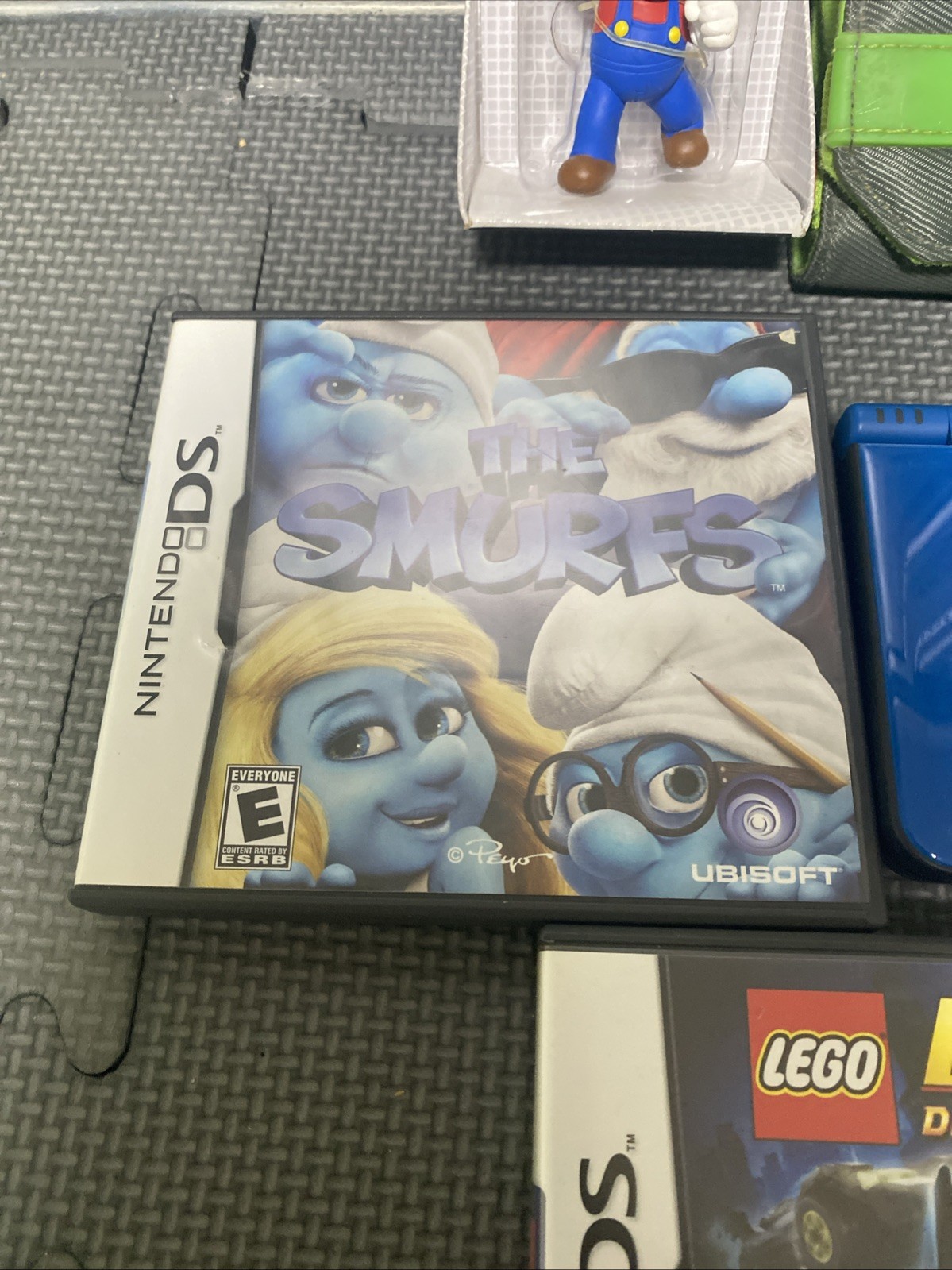 Nintendo DSi XL Blue Tested Excellent Condition Charger & 4 Games Case NO Stylus