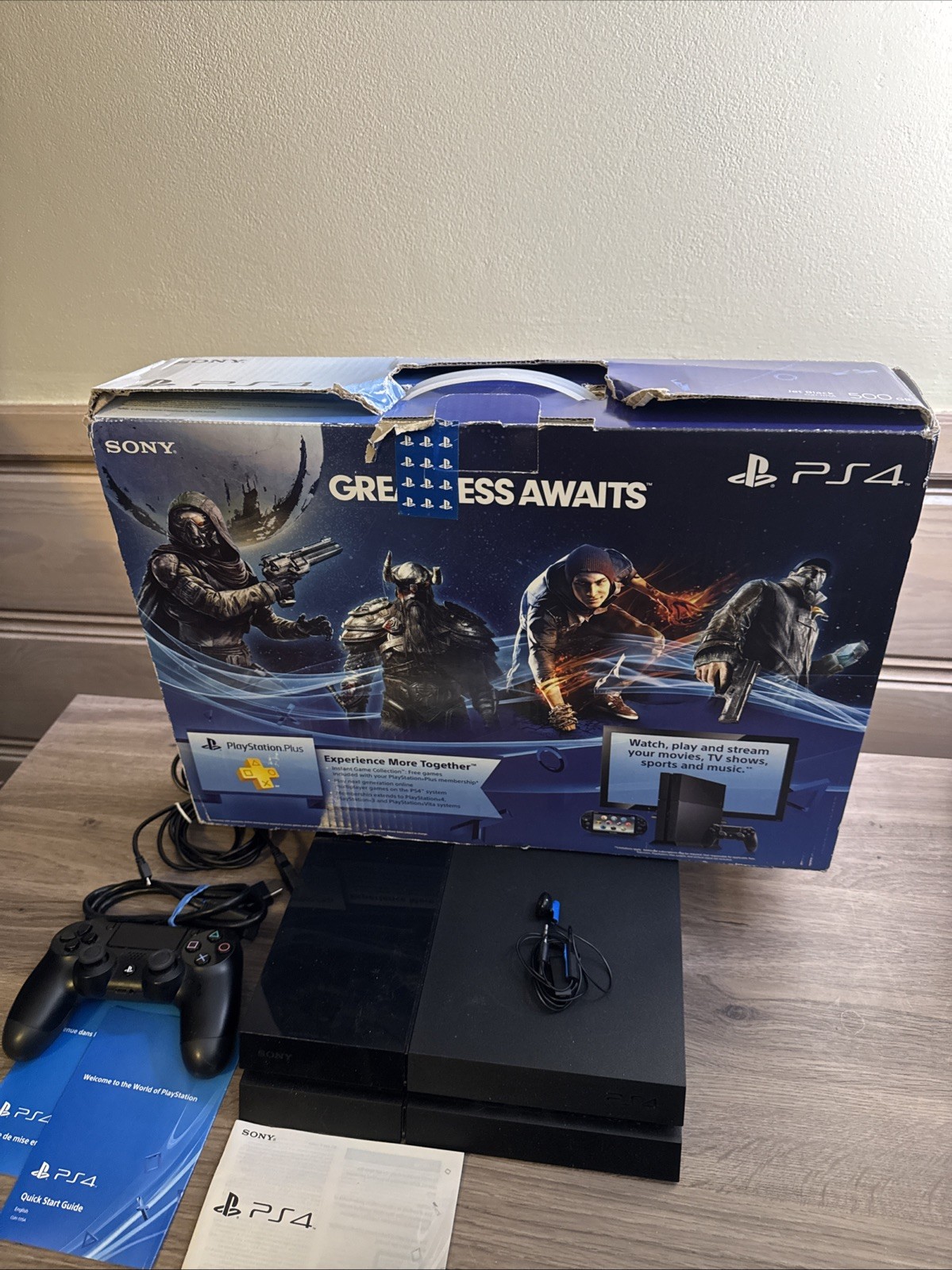 SONY Playstation 4 PS4 Jet Black Console 500GB CUH-1115A Firmware 1.75 In Box