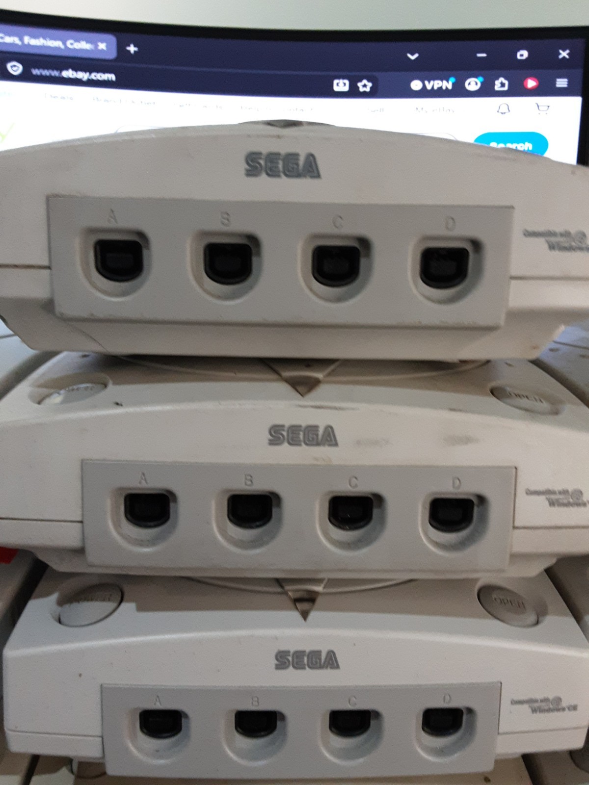 Lot Of 10 Broken Sega Dreamcast Consoles Various Issues
