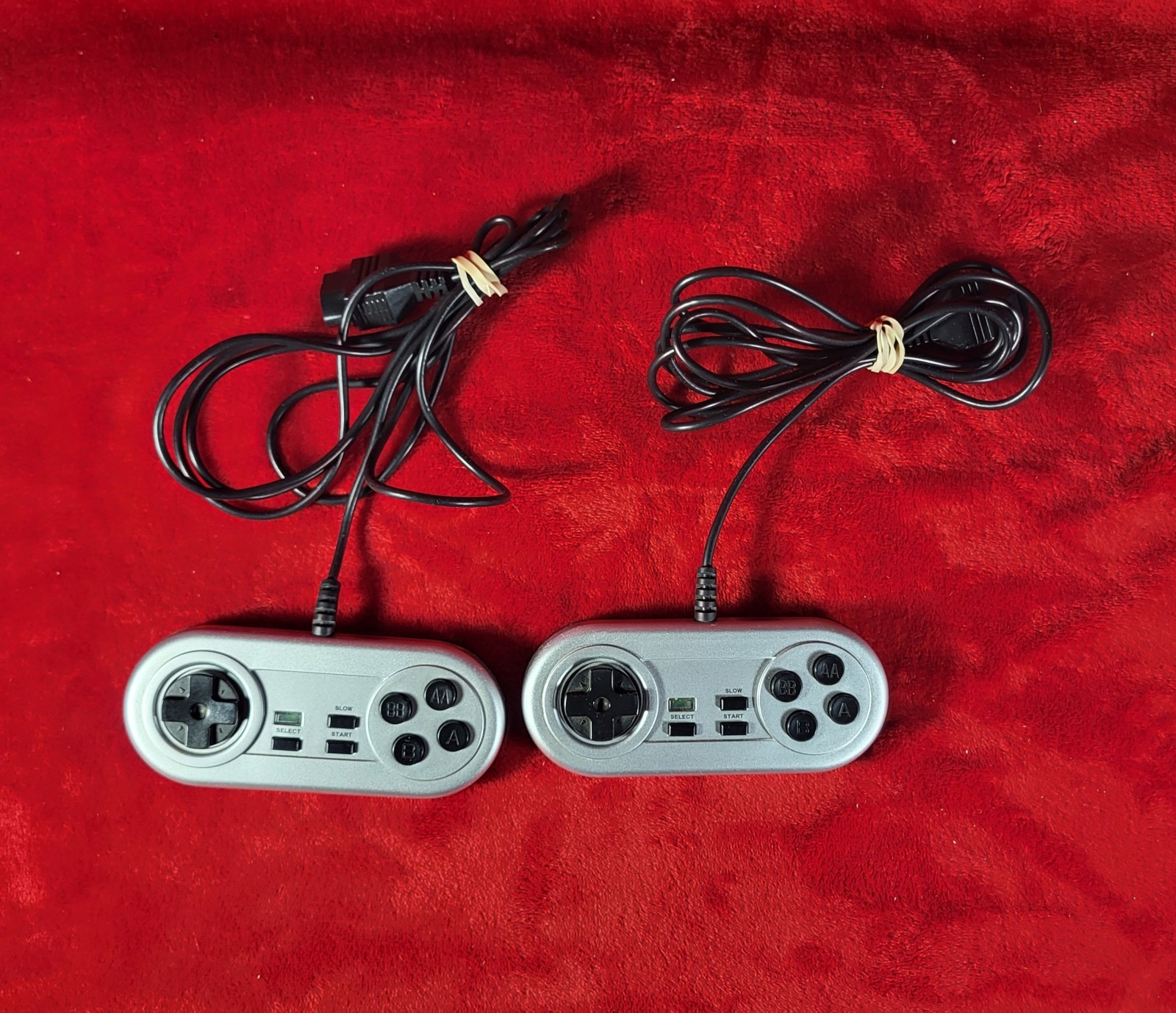 Yobo NES FC Game Console OT-8008 Gray 2 Controllers (2005) w/Robocop NES- Tested