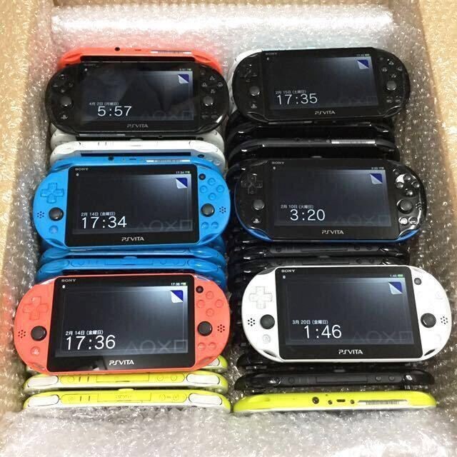 PS Vita PCH-2000 FW 3.65 Firmware Sony PlayStation Console Tested Cleaned Memory