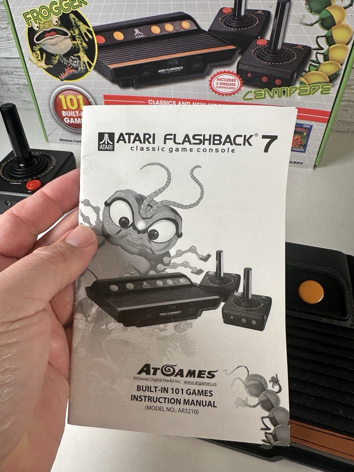 Atari Flashback 7 Classic Game Console Deluxe 101 Games EUC IN BOXl