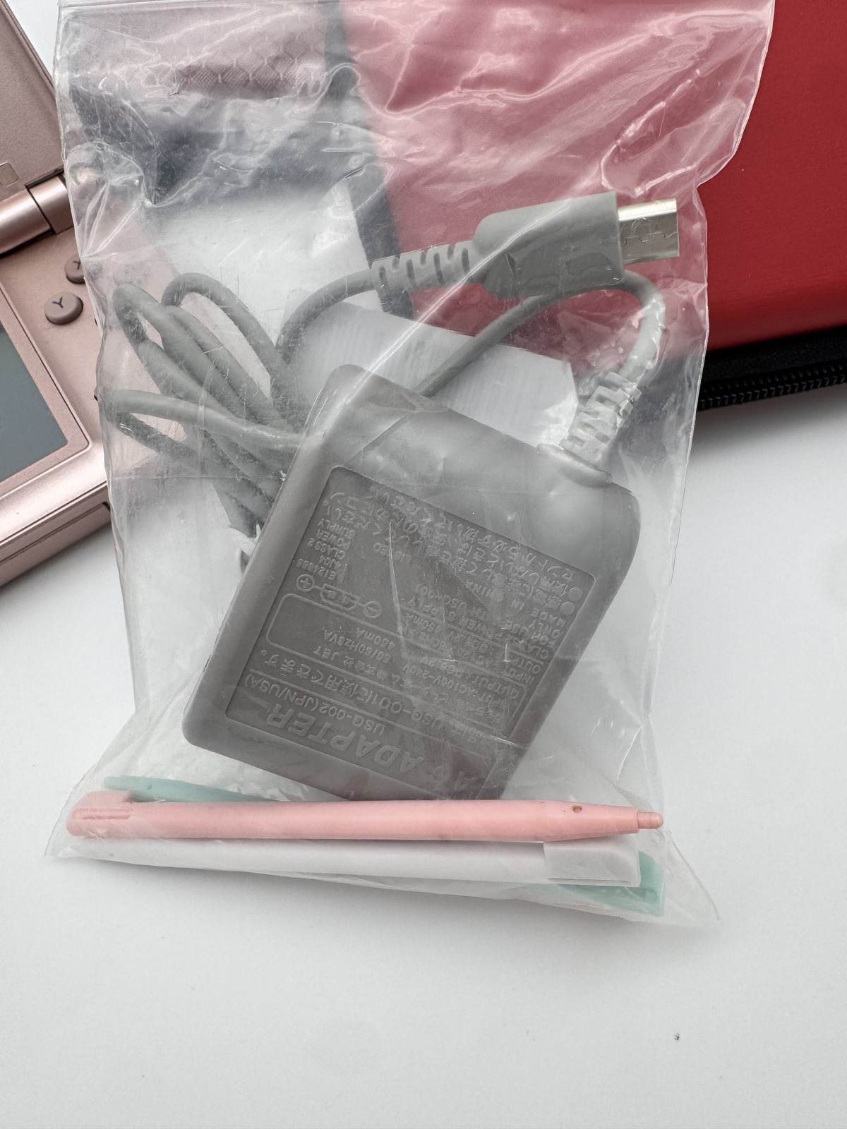 Nintendo DS Lite USG-001 Metallic Rose Pink Console W/ Charger & Cases