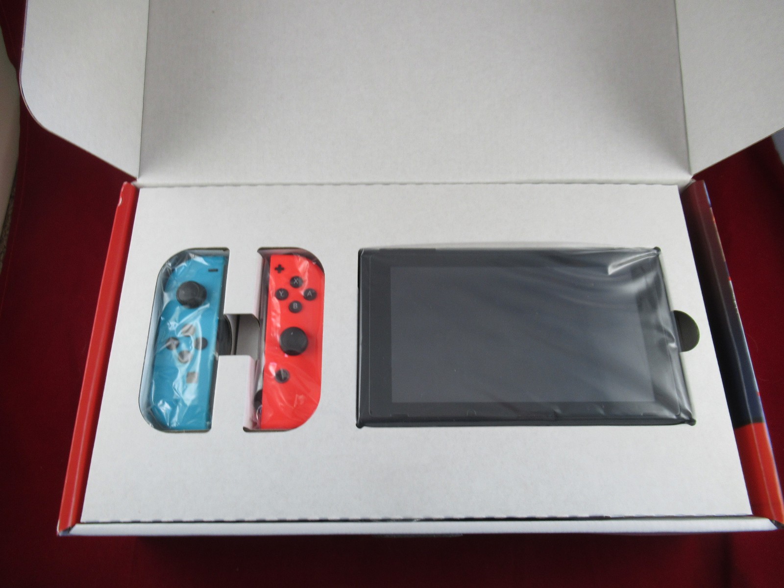 Nintendo Switch 32GB Handheld Console – Neon Red/Blue – In Box /w Wrapping
