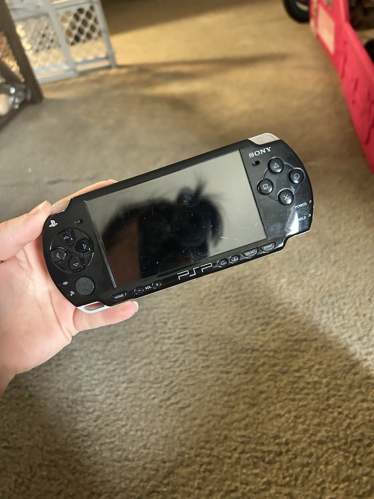 Sony PSP 2001 Black Powers On- Needs Battery