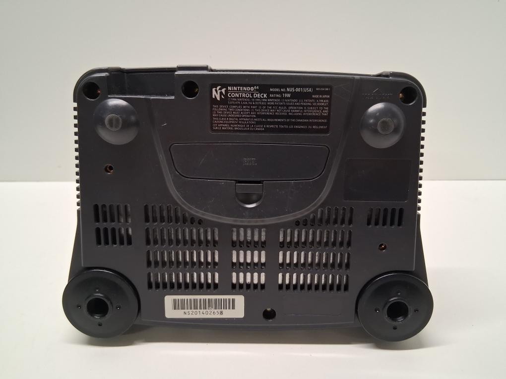 NINTENDO 64 SYSTEM CONSOLE NUS-001 (P06035648)