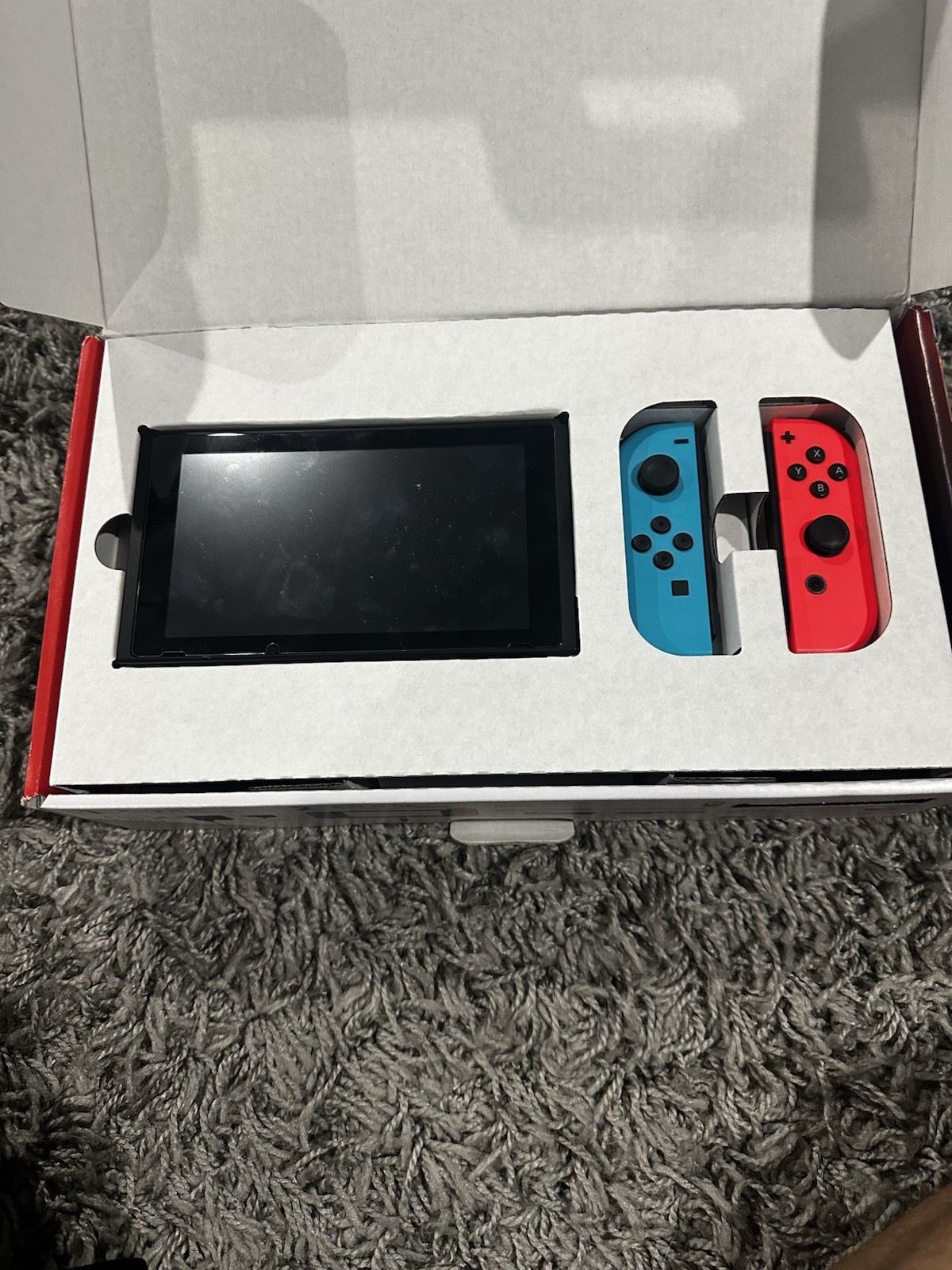 Nintendo Switch 32GB Neon Blue/Red Joy-Con Dock Case 5 Games Wi-Fi 1080p