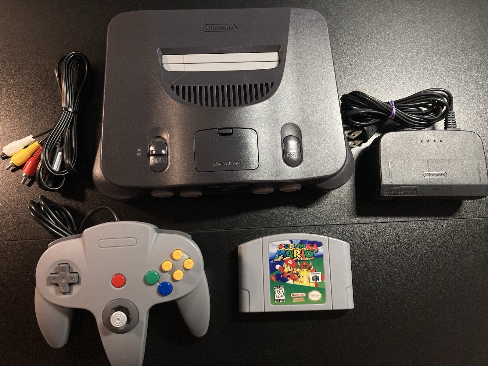 Nintendo 64 N64 Console + Super Mario 64+Controller+Cords