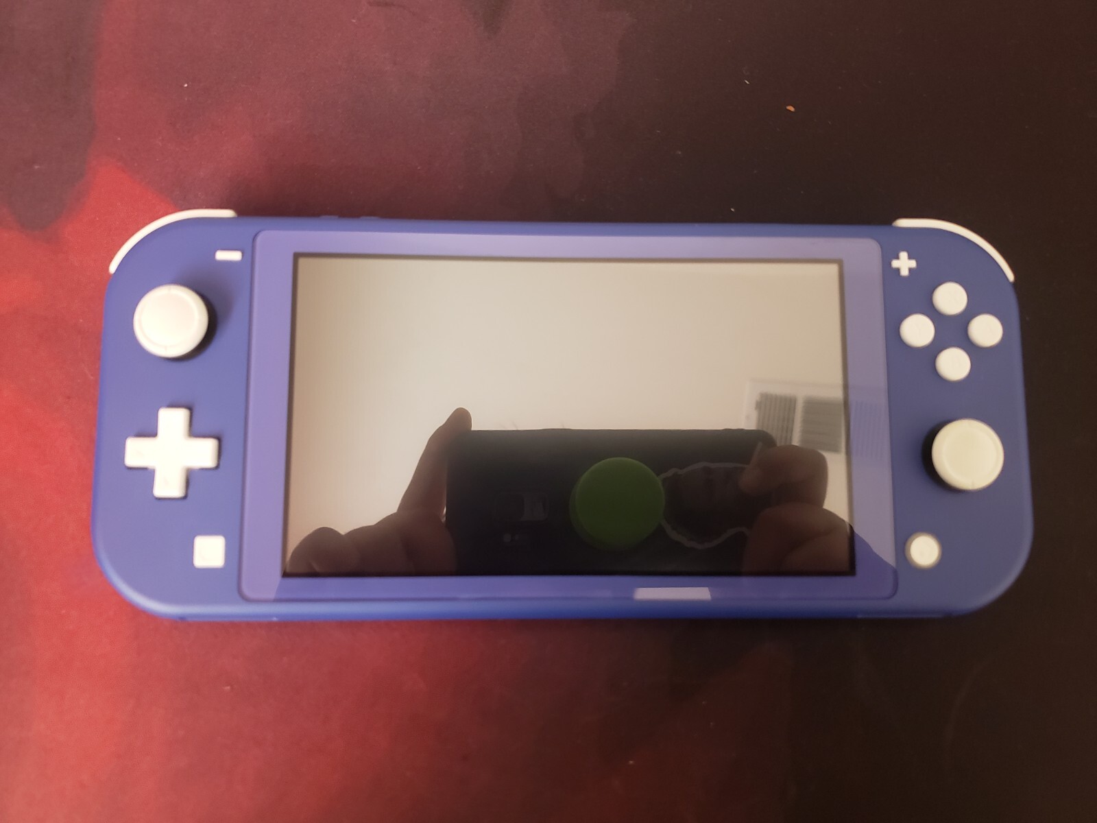 Charger included)plastic portection included)very good condition) nothing wrong