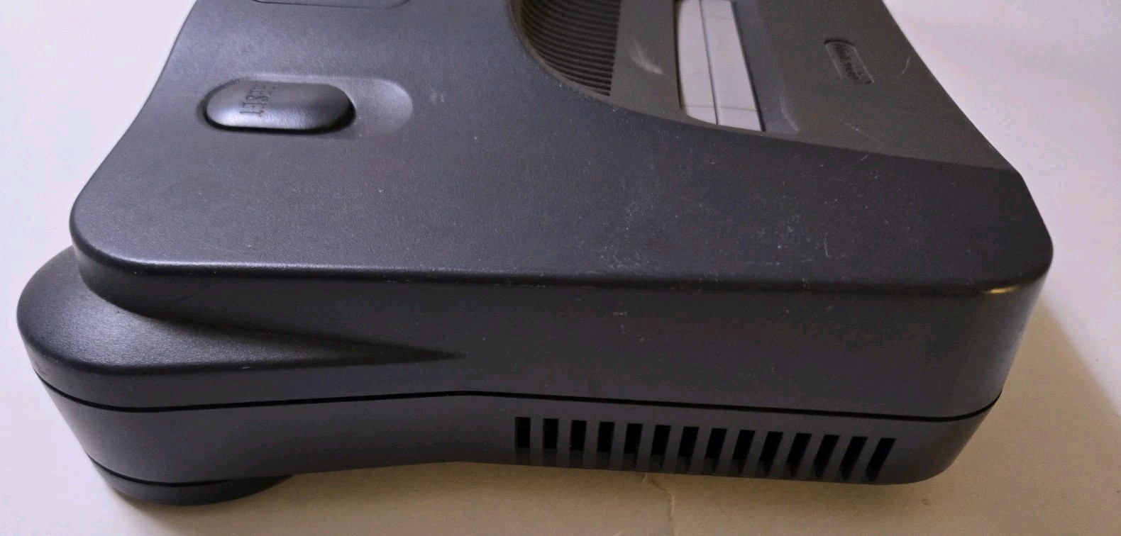 Nintendo 64 System 32MB Home Console – Charcoal Gray