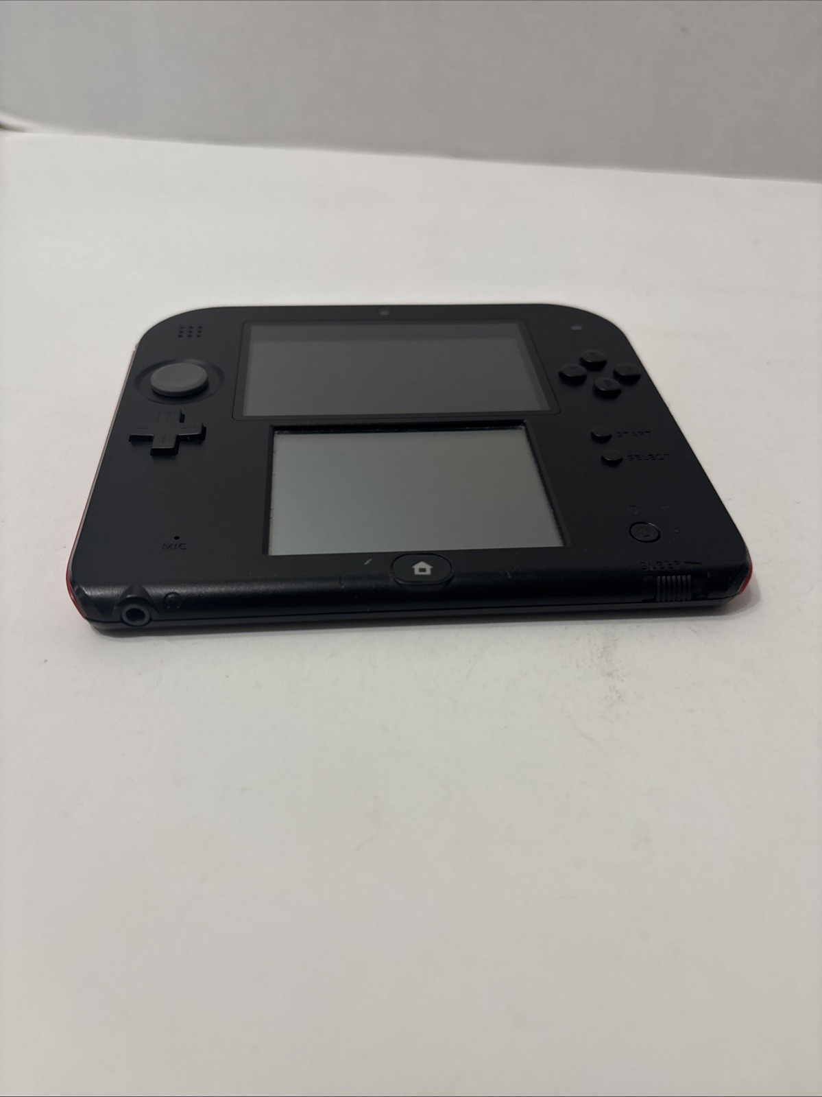 NINTENDO 2DS HANDHELD CONSOLE FTR-001 BLACK / RED WORKING NICE 1 Game & Stylus