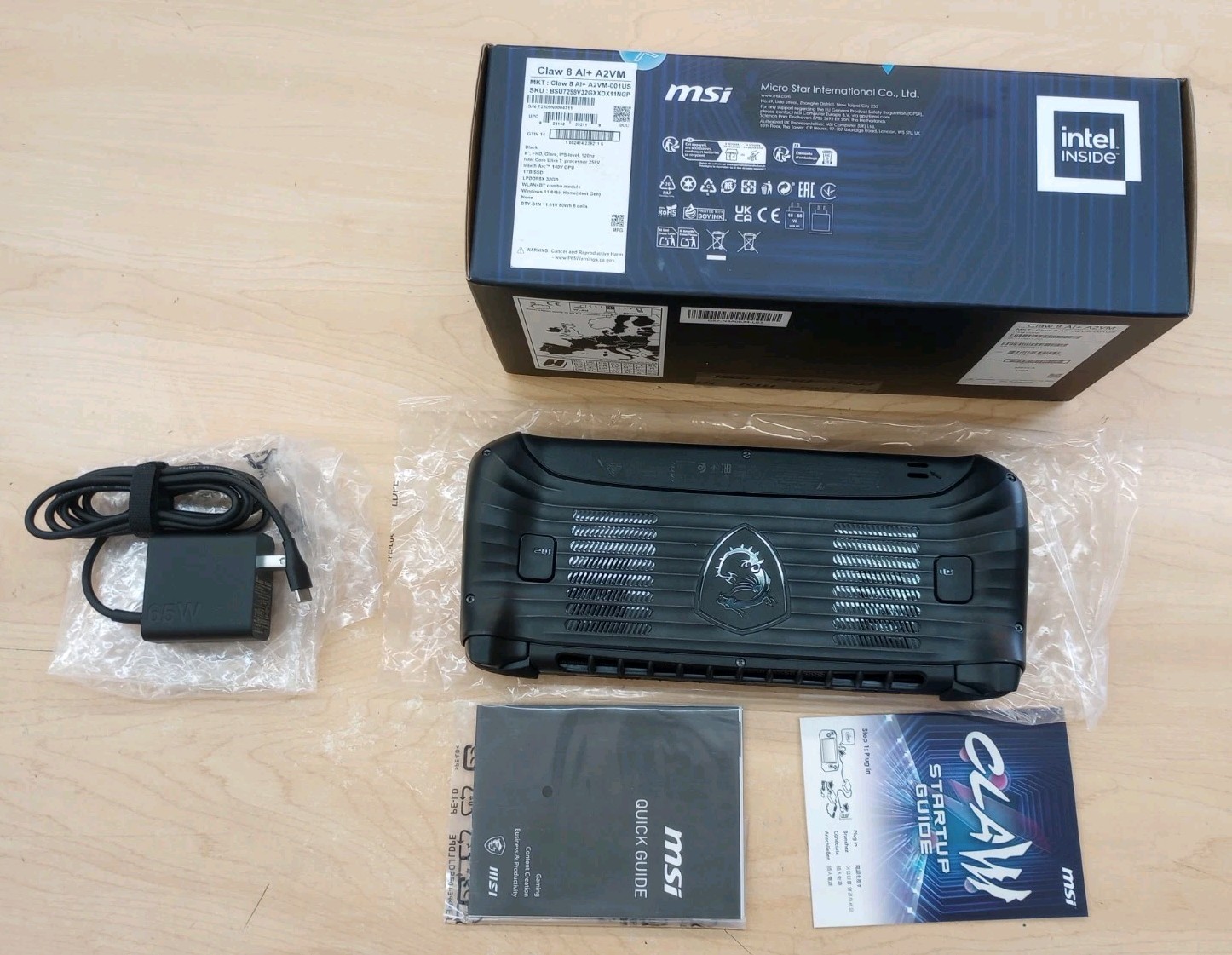 MSI Claw 8″ 120Hz Gaming Handheld, Touchscreen -Intel Core Ultra 7 32GB 1TB SSD