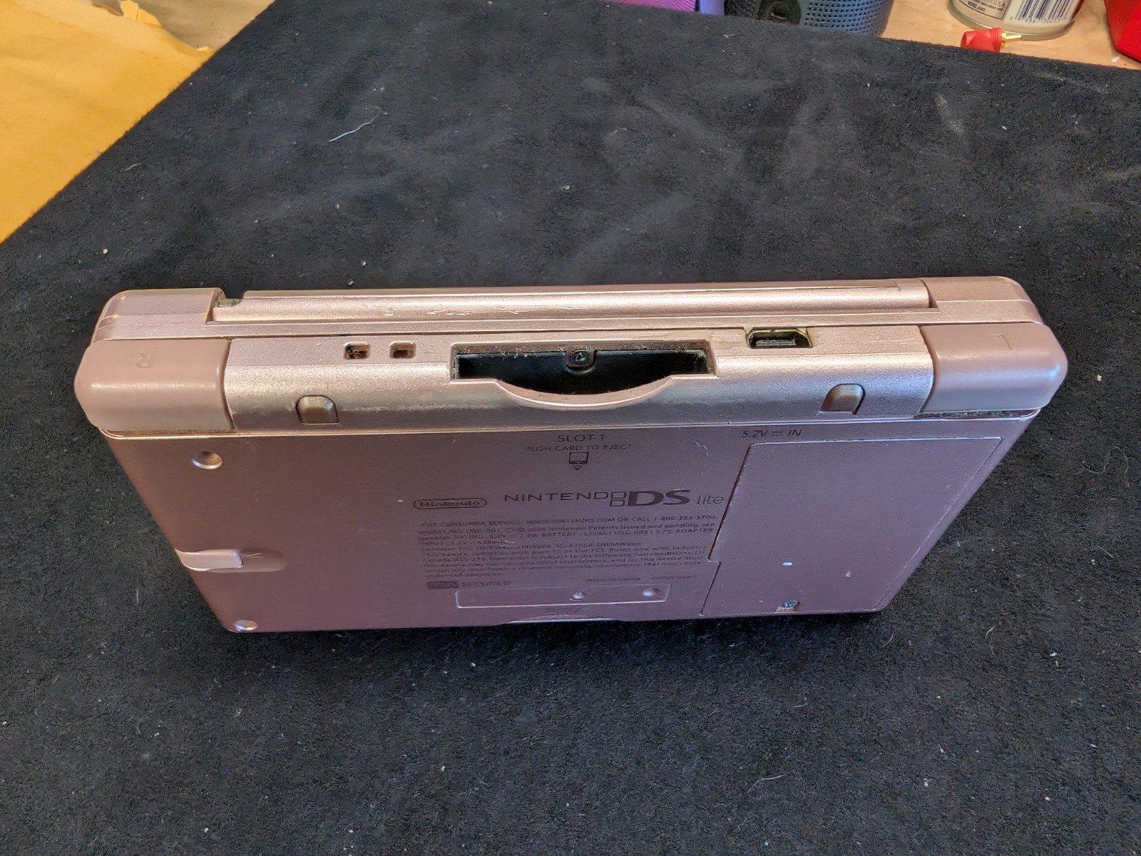 Nintendo DS Lite Video Game Console – Metallic Rose *BROKEN/PARTS ONLY*