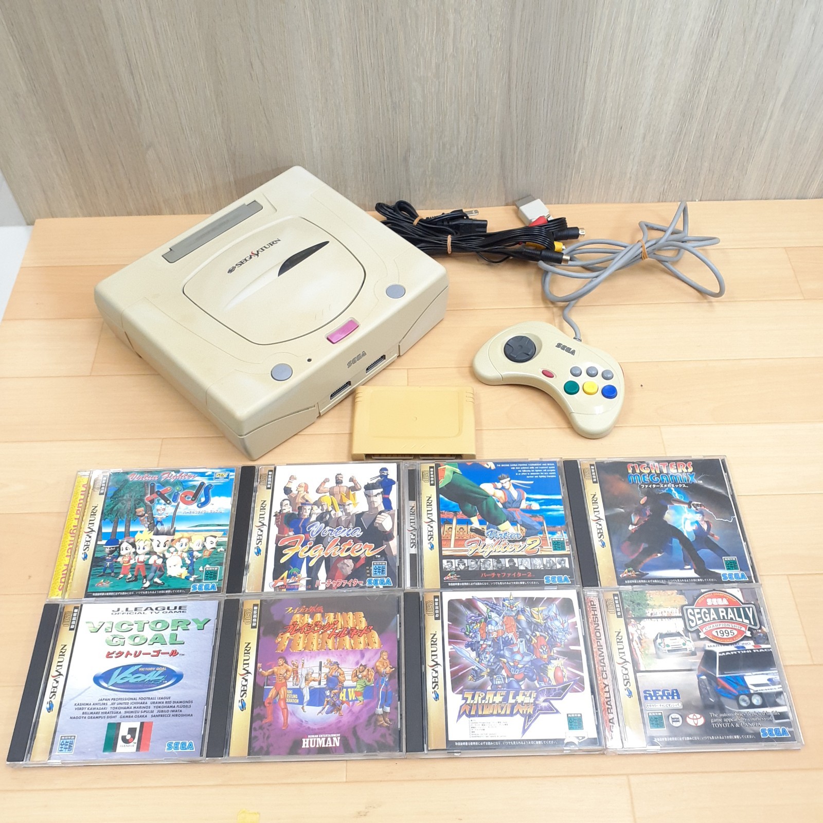 Japanese Sega Saturn Console Bundle with 8 Games 1 Controller & Memory NTSC-J