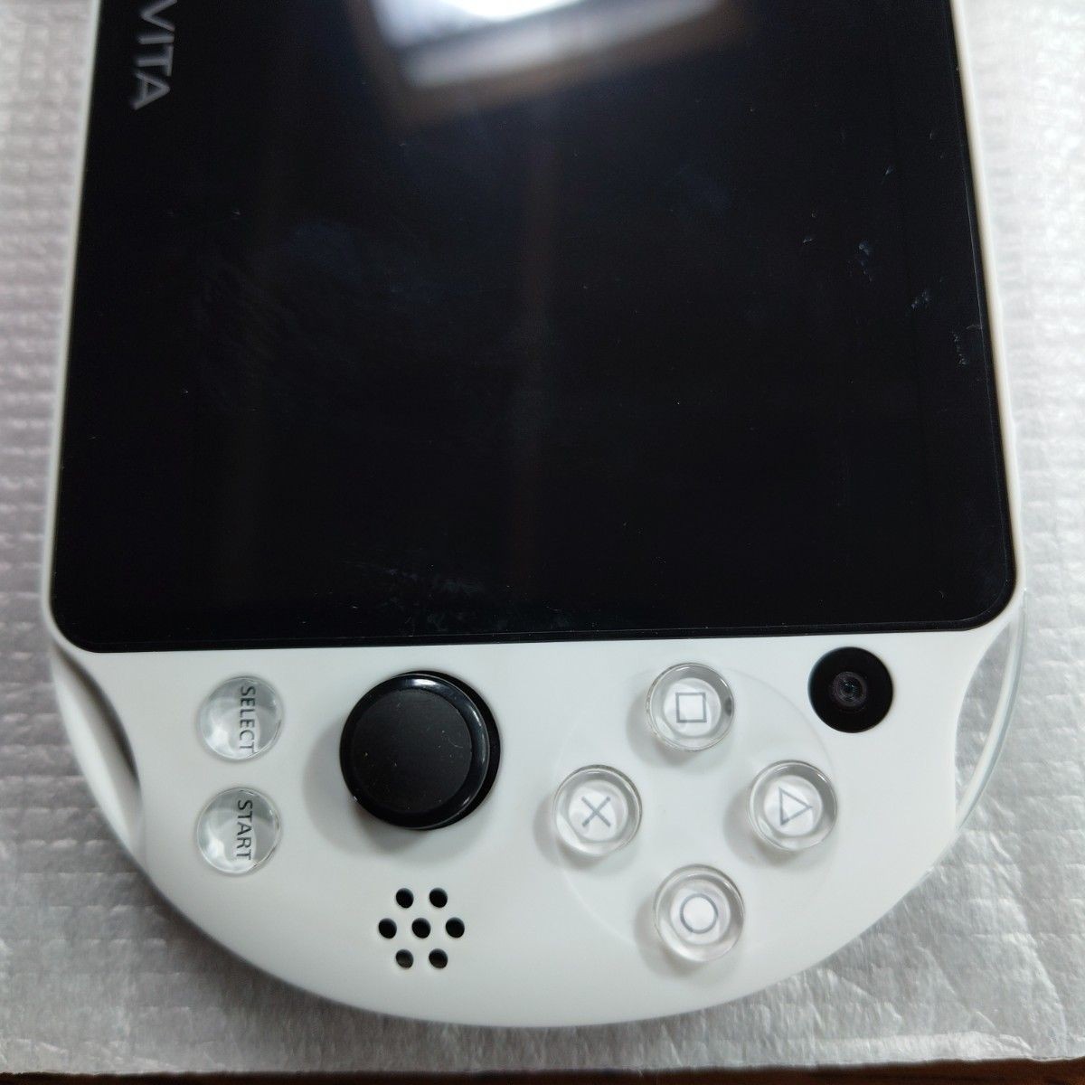 Playstation PS Vita Wi-Fi model PCH-2000ZA22 Glacier White Used From Japan