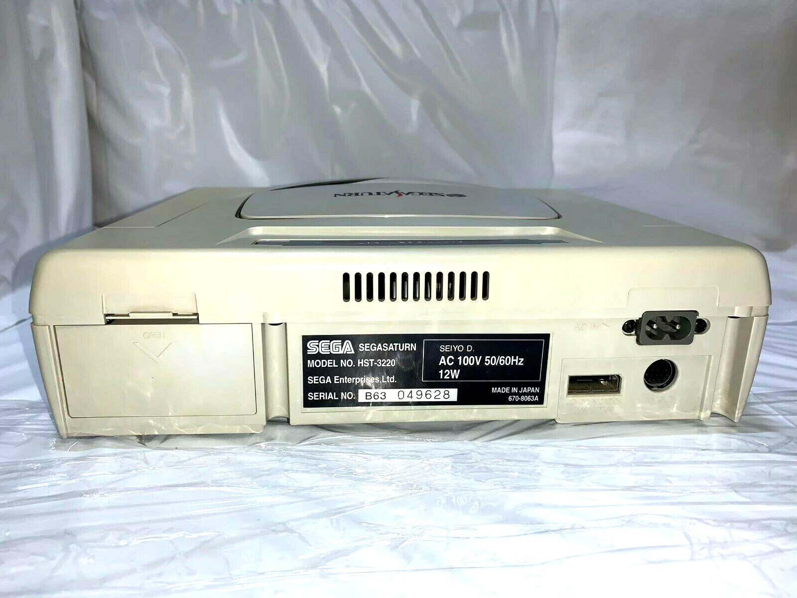 Sega Saturn WHITE Console Tested System HST-3220 JAPAN «NTSC-J» clean up inside