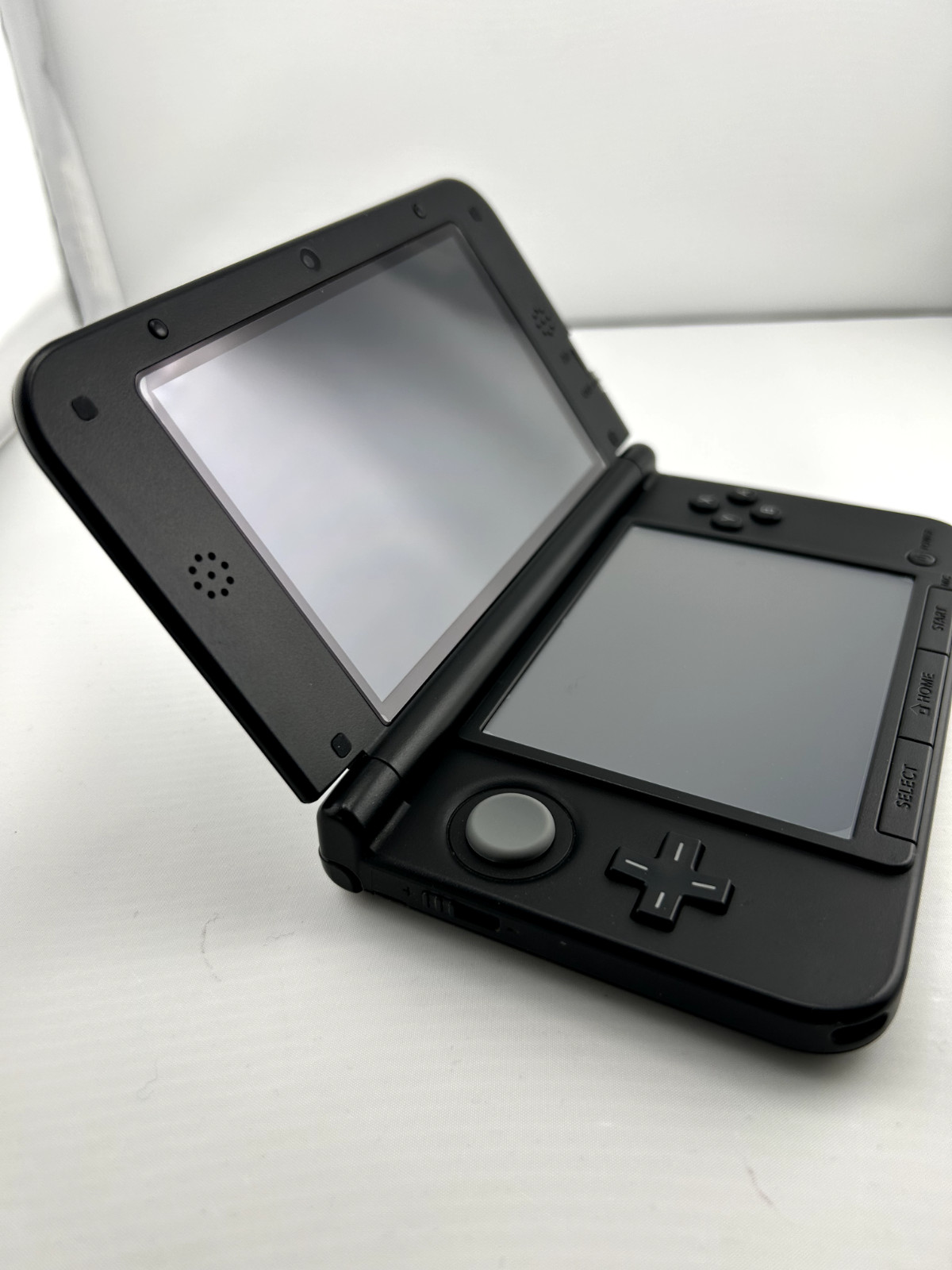 [A-rank] Nintendo 3DS LL XL console Silver Black with Charger/Stylus