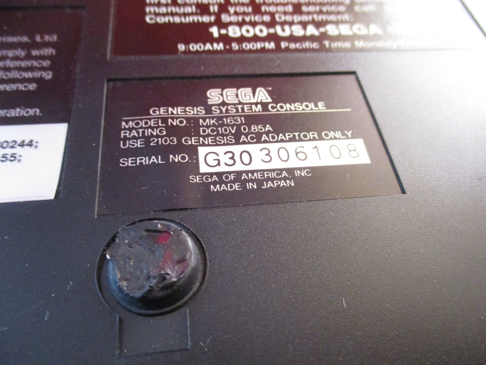 Sega Genesis Model 2 Console w/ Lion King Box, Controller, Cords, System Manual