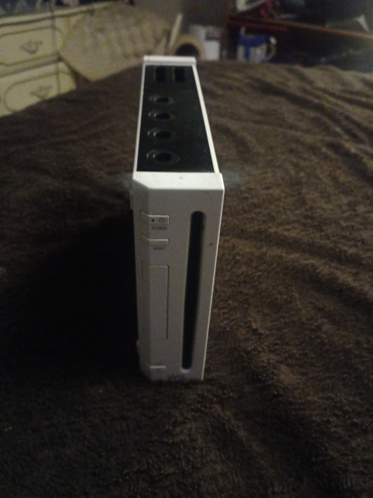 Nintendo Wii RVL-001 512 MB Home Console – White