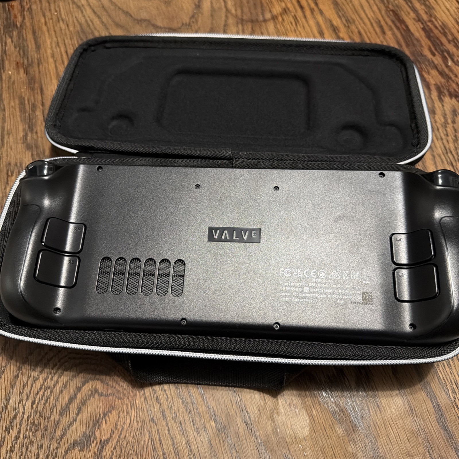 Valve Steam Deck OLED 512 GB Handheld Gaming System -Excellent