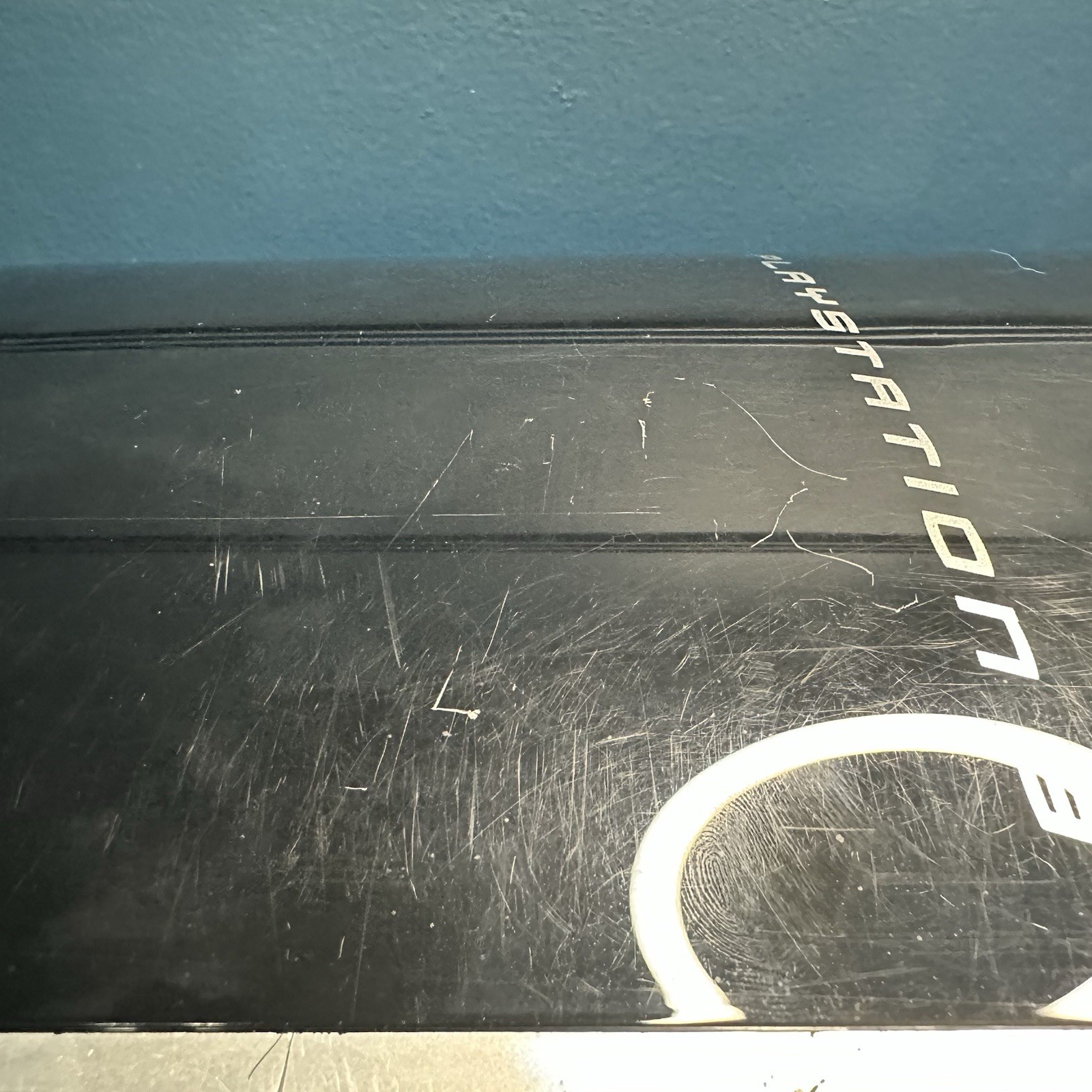 Sony PlayStation 3 – Fat – 40 GB – Bundle – Lot – With inFamous and Power Cord