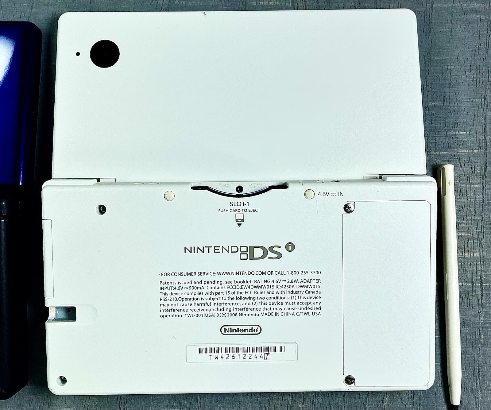 Nintendo DSi w/ Stylus White Tested Good /Blue DSlite For Parts – 34 Games Total