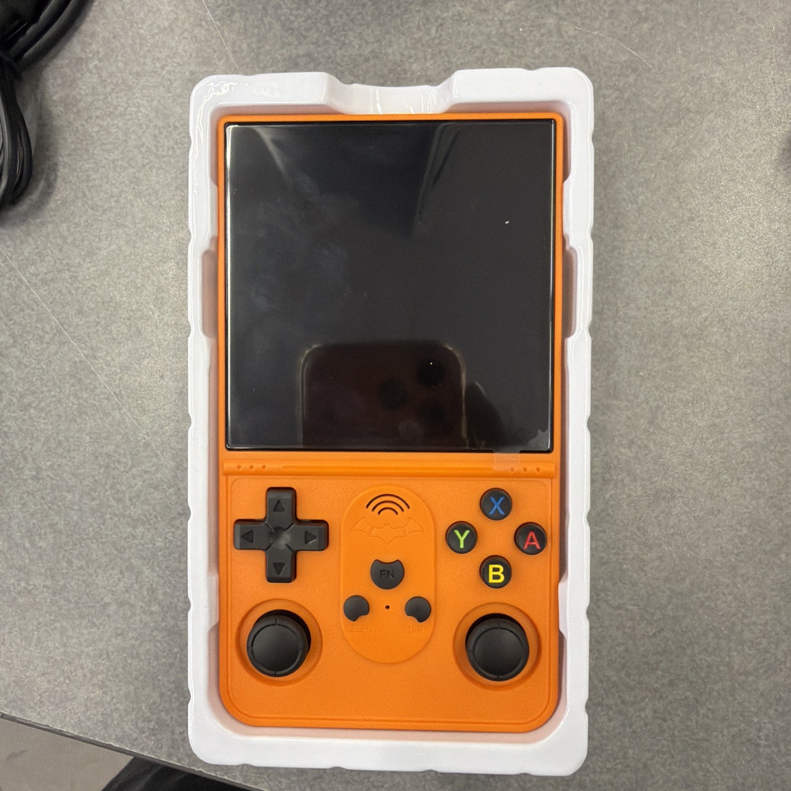 R36 Pro Max Handheld Retro Game Console Portable Linux System, With R36 MAX