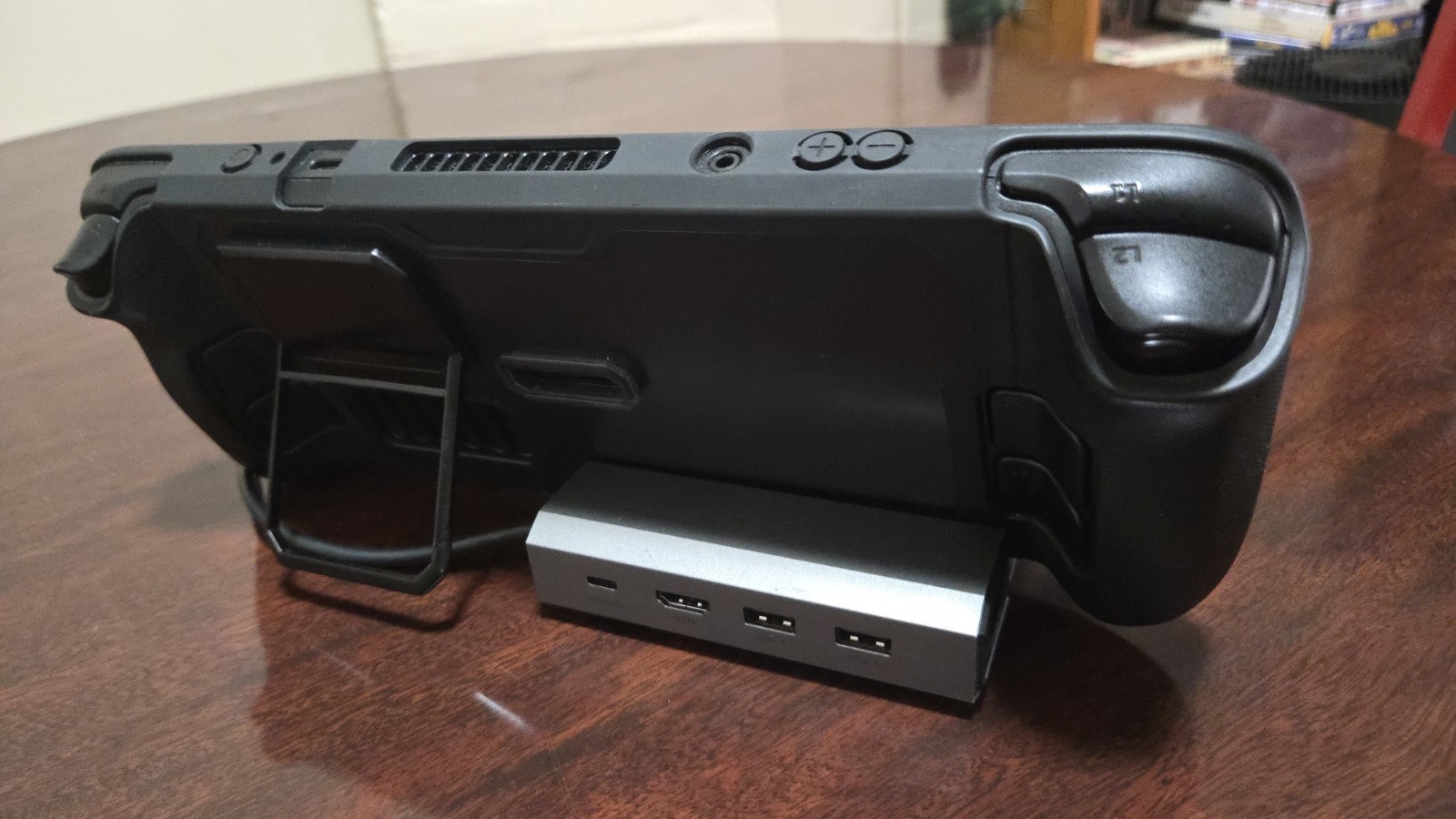 Valve Steam Deck LCD + 1 TB Internal SSD, Steam Dock, Case/Charger