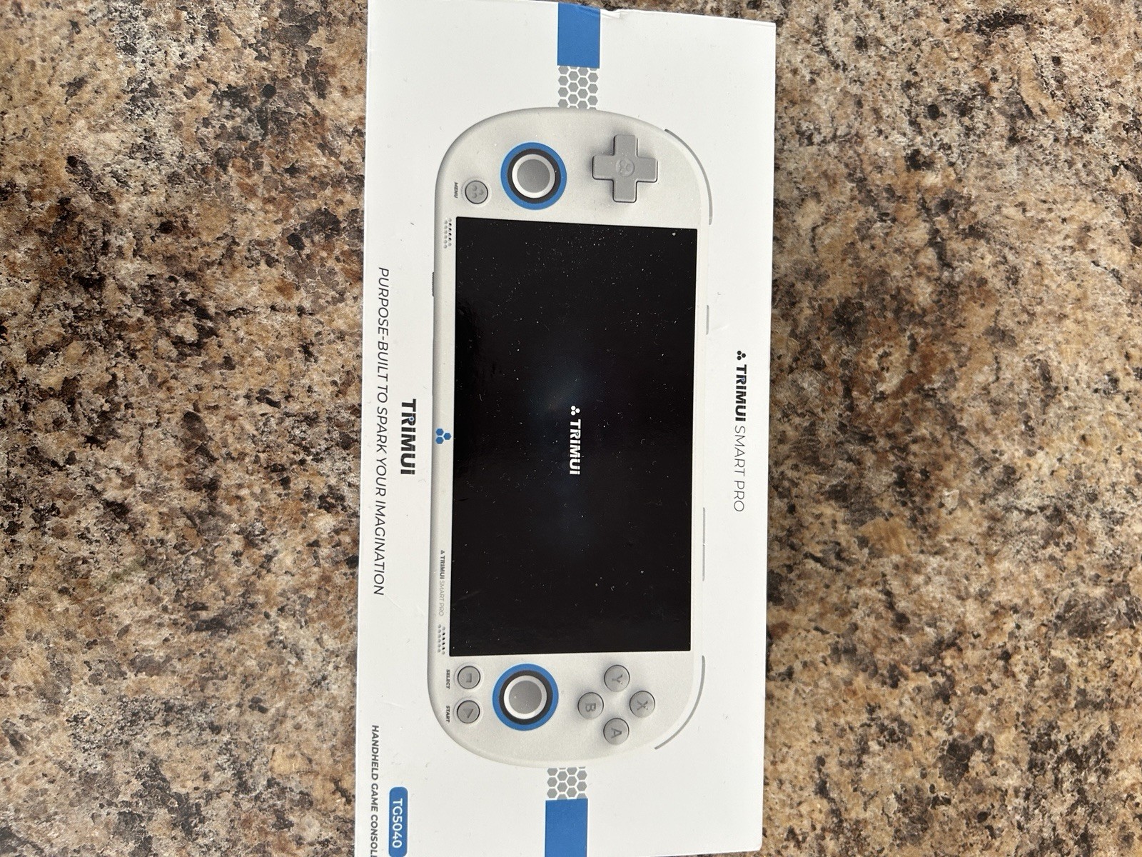 Trimui Smart Pro TG5040 Handheld Video Game Console White