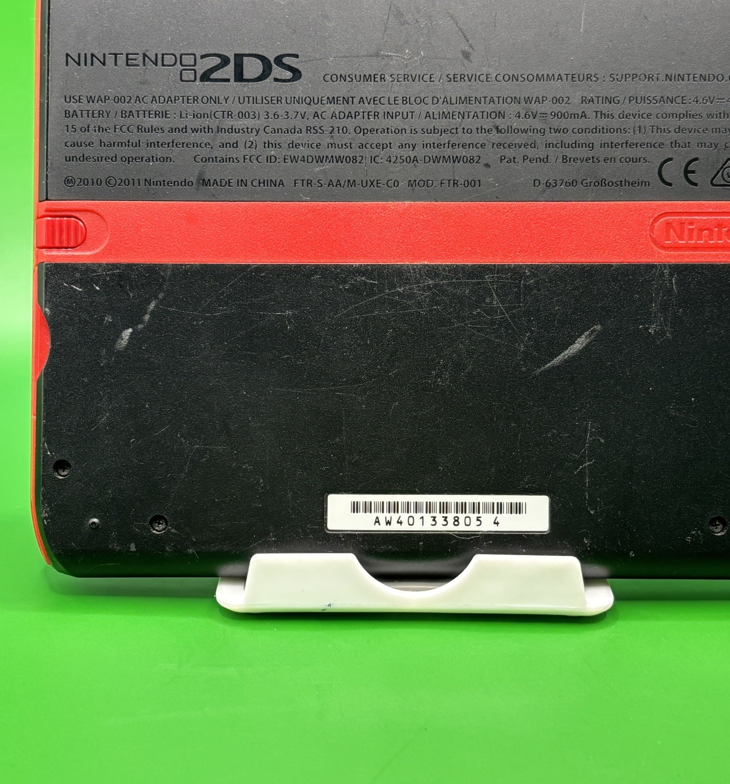 Nintendo 2DS – Red & Black (F61) READ DESCRIPTION