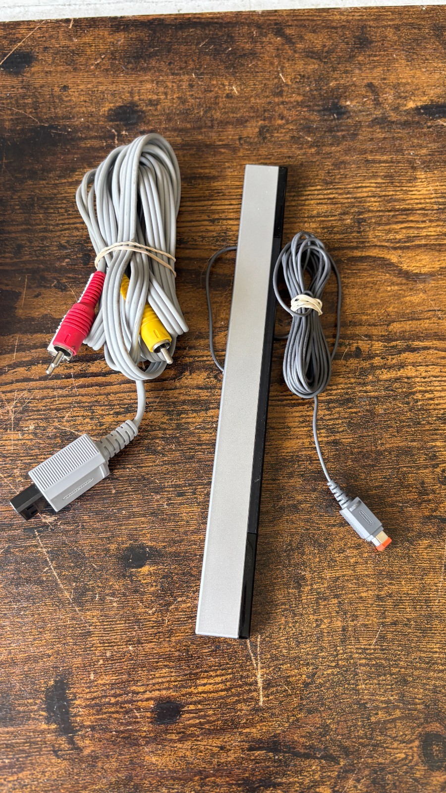 Nintendo Wii Console Bundle with Controller Power & AV Cord Sensor Bar Nunchuk