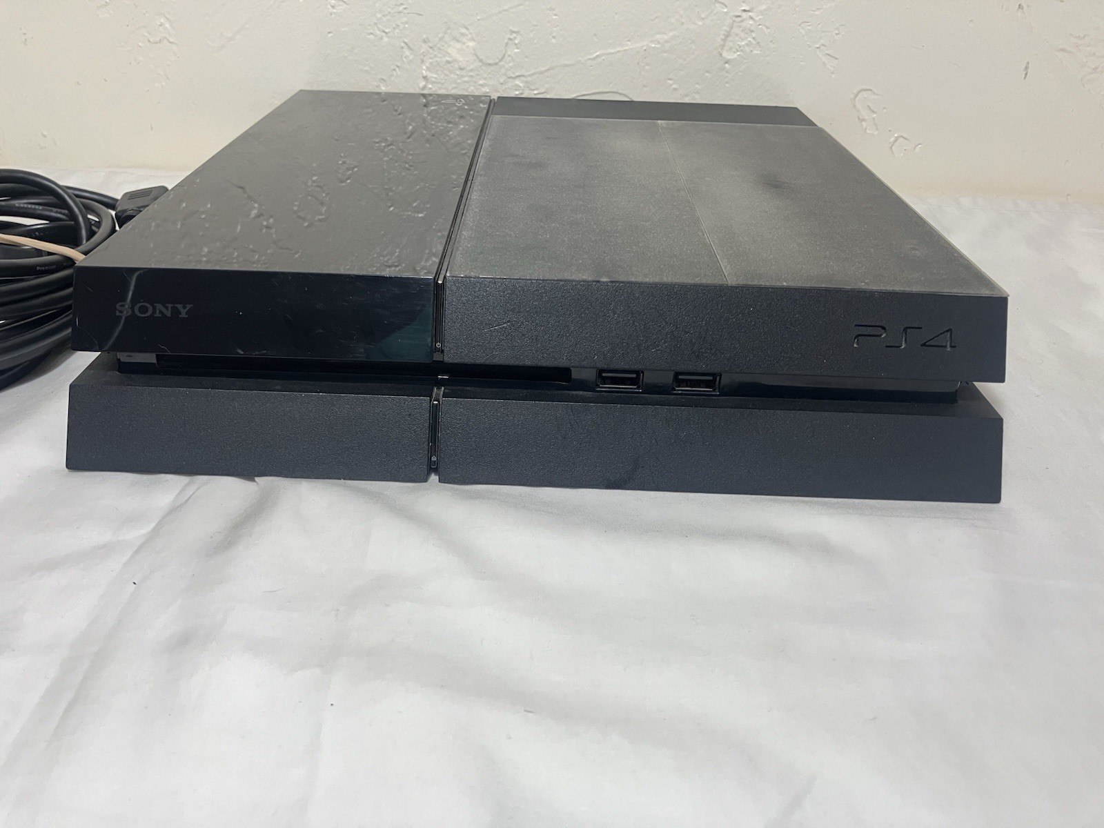 Sony Playstation 4 PS4 Console CUH-1001A CLEAN NEW THERMAL PASTE 500GB 3 Games++