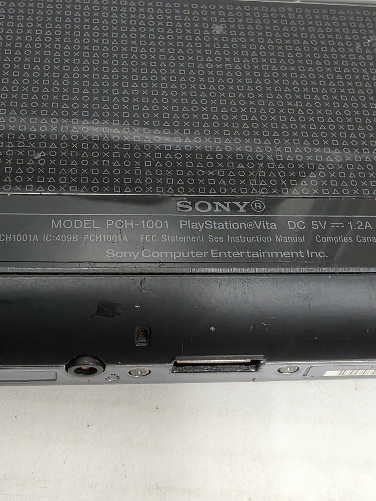 PlayStation PS Vita PCH-1001 Bundle Console -New Charger- Case- SD Card- Tested