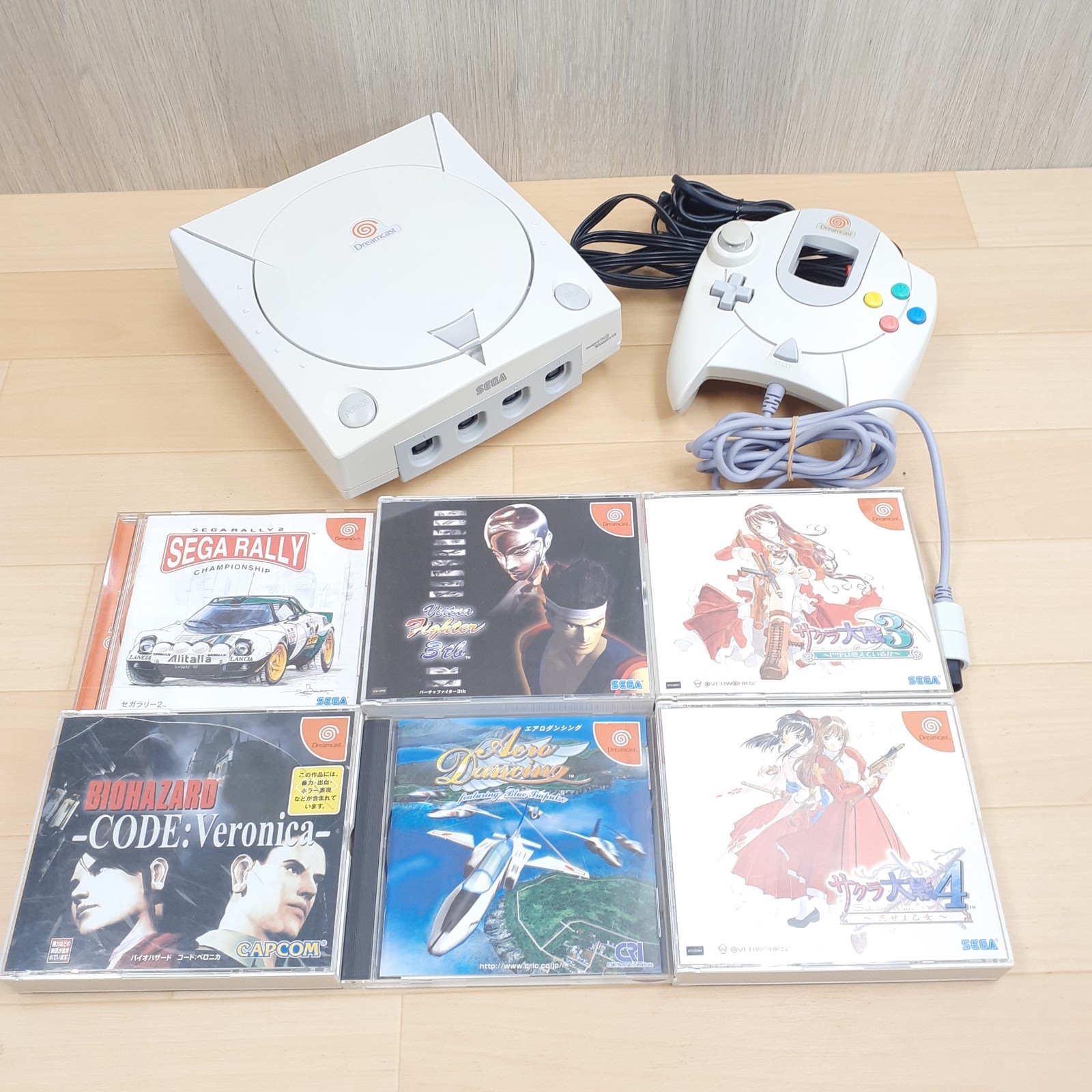 SEGA Dreamcast Console Bundle with 6 Games Japanese System NTSC-J tested