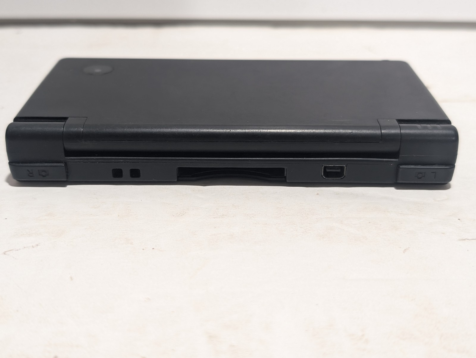 Nintendo DSi Black Console + Charger + Stylus + LEGO Star Wars II–Tested Working