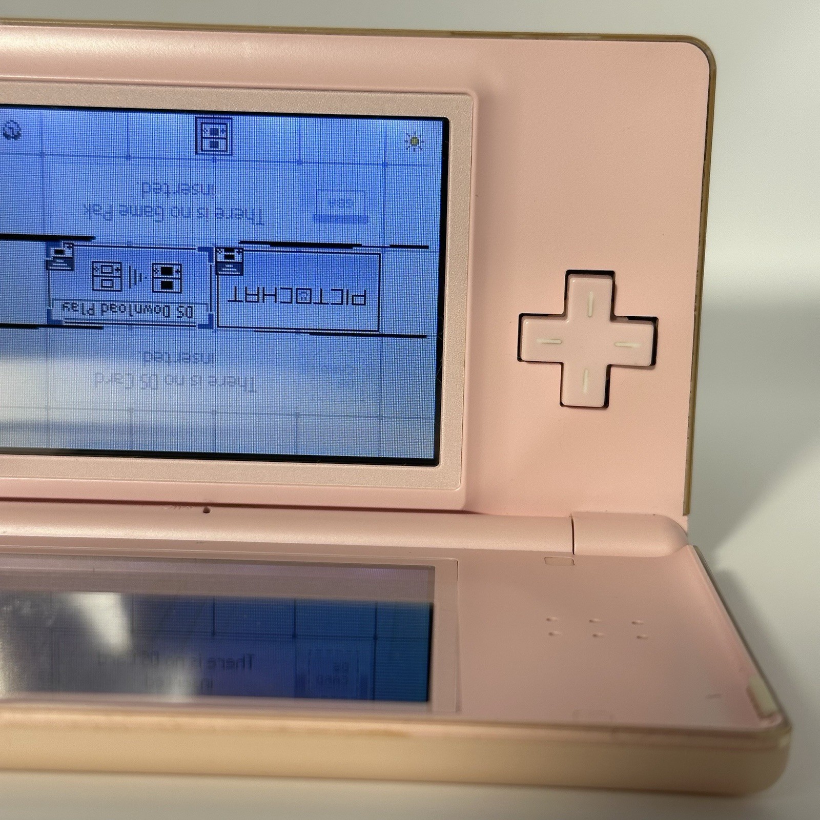 Nintendo DS Lite Pink Handheld Console Touchscreen Dual Screen with Stylus