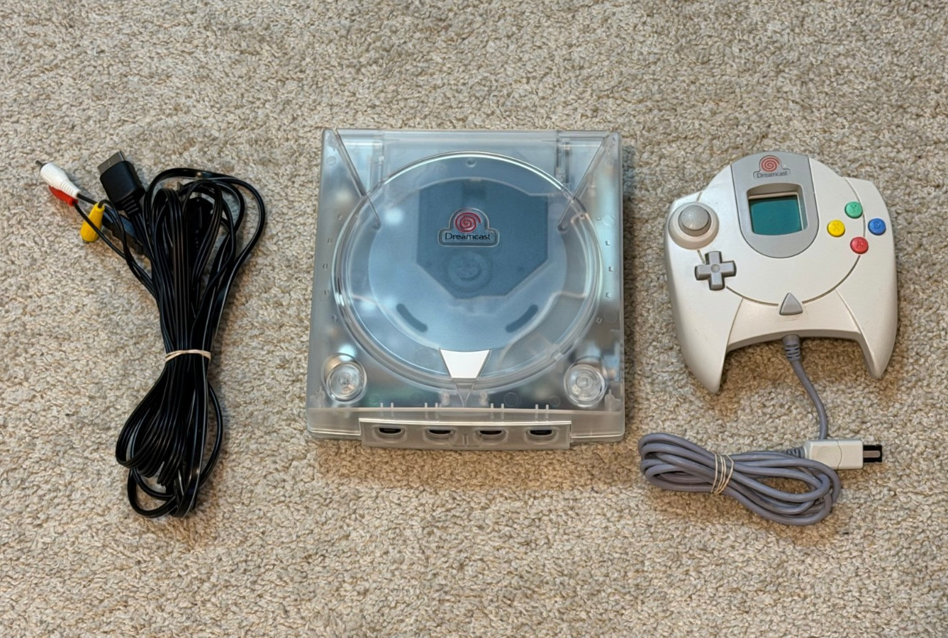 Sega Dreamcast Clear Console HKT-3020 w/ Controller & VMU