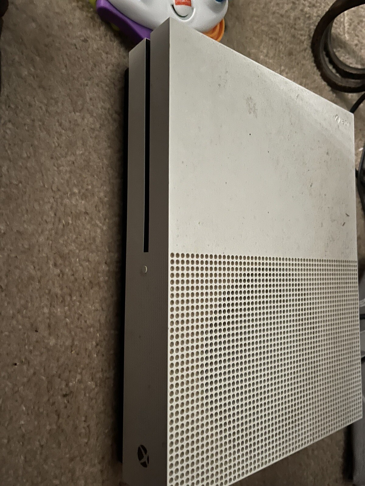 Microsoft Xbox One S Minecraft Favorites Bundle 500GB Game Console – White