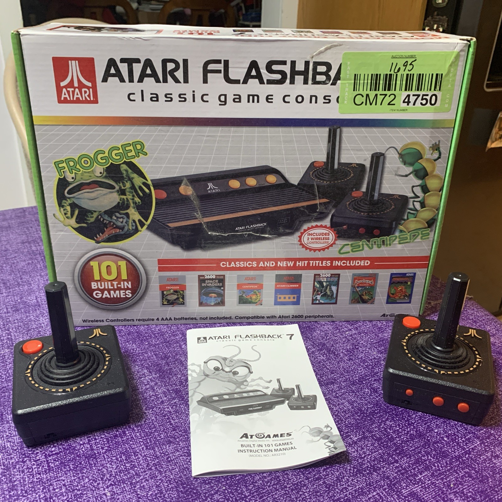 Atari Flashback 7 Classic Game Console 101 Built-in Games Wireless Controllers