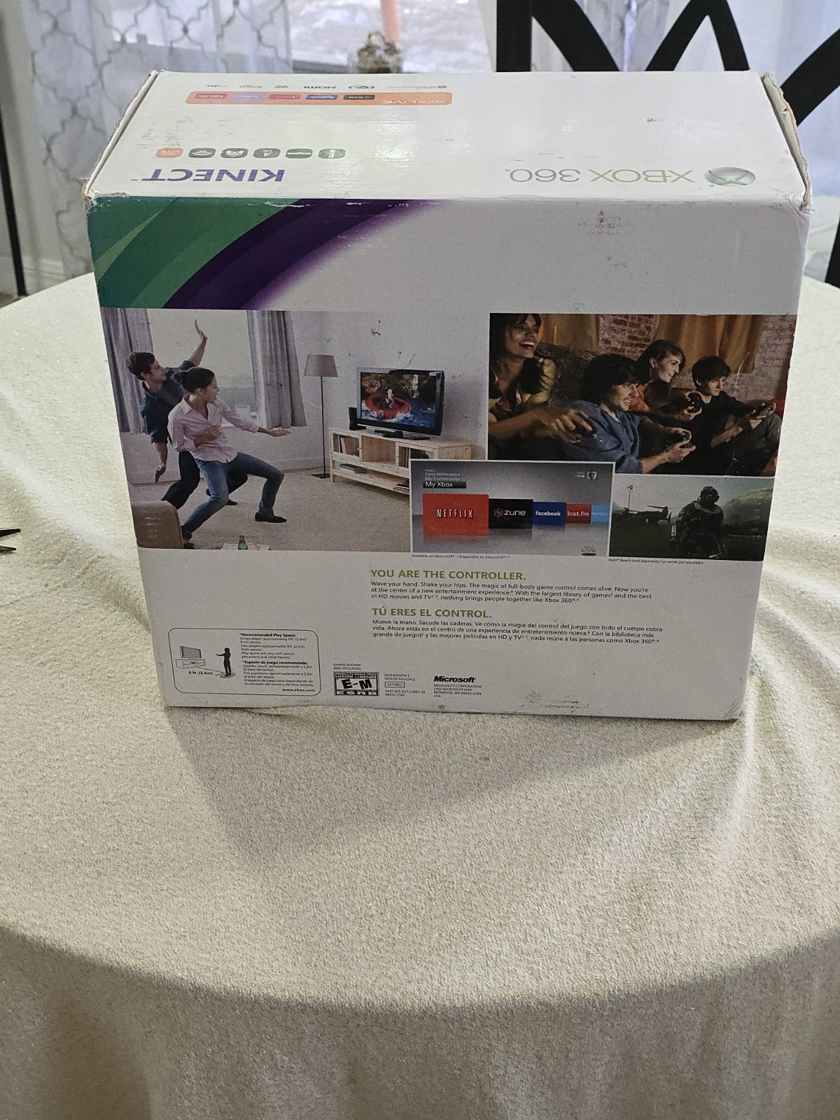 Microsoft Xbox 360 S Gaming Console and Kinect – Black