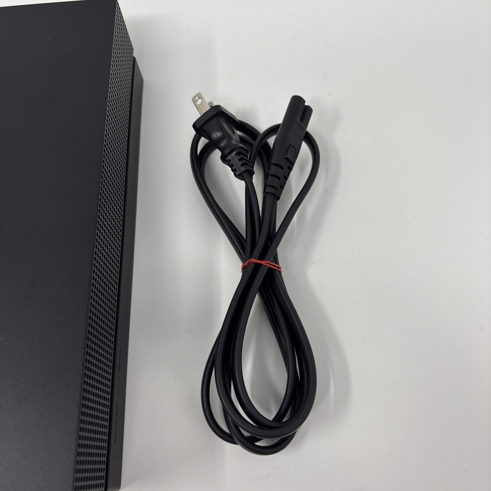 Microsoft Xbox One X 1TB Console Gaming System Only Black – Tested