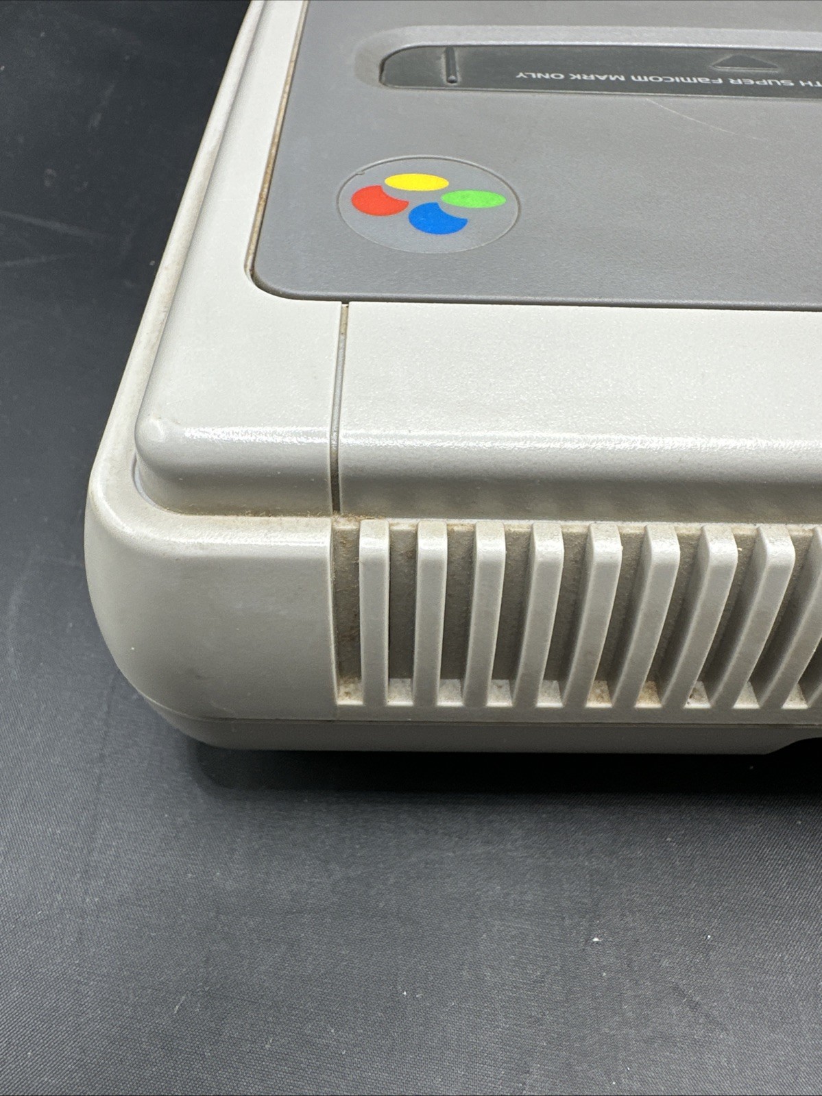 Nintendo Super Famicom Console No Video/has Sound Parts Or Repair