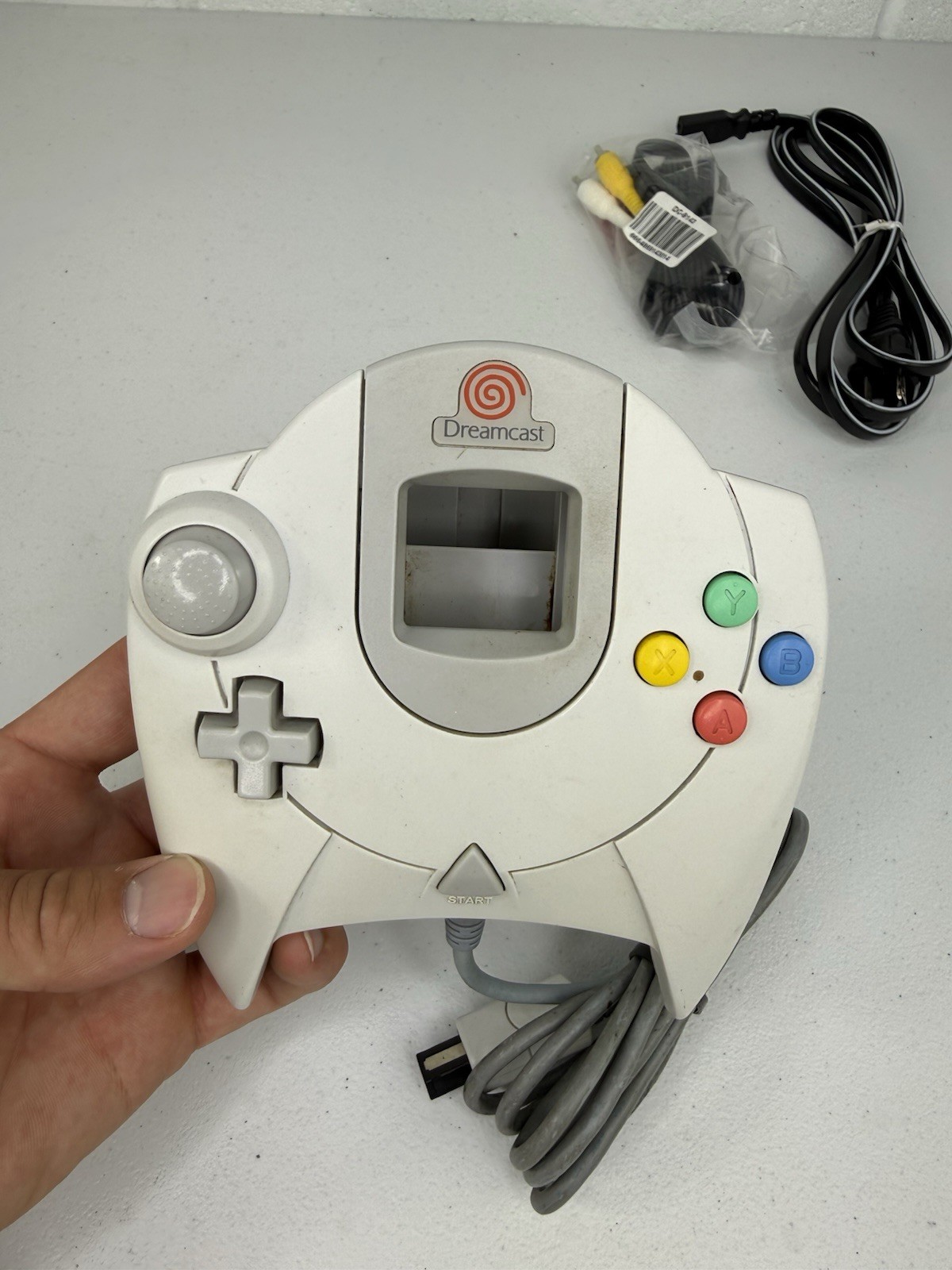 Sega Dreamcast Console – White w/ Controller & Cords! HKT-3020 Tested & Works