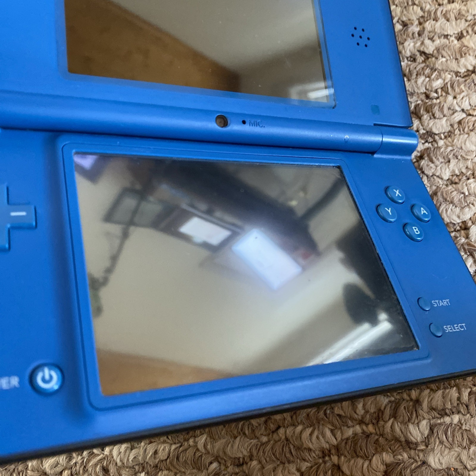 Nintendo DSI XL Blue Handheld Console Wi-Fi Capability w Charger Tested USA