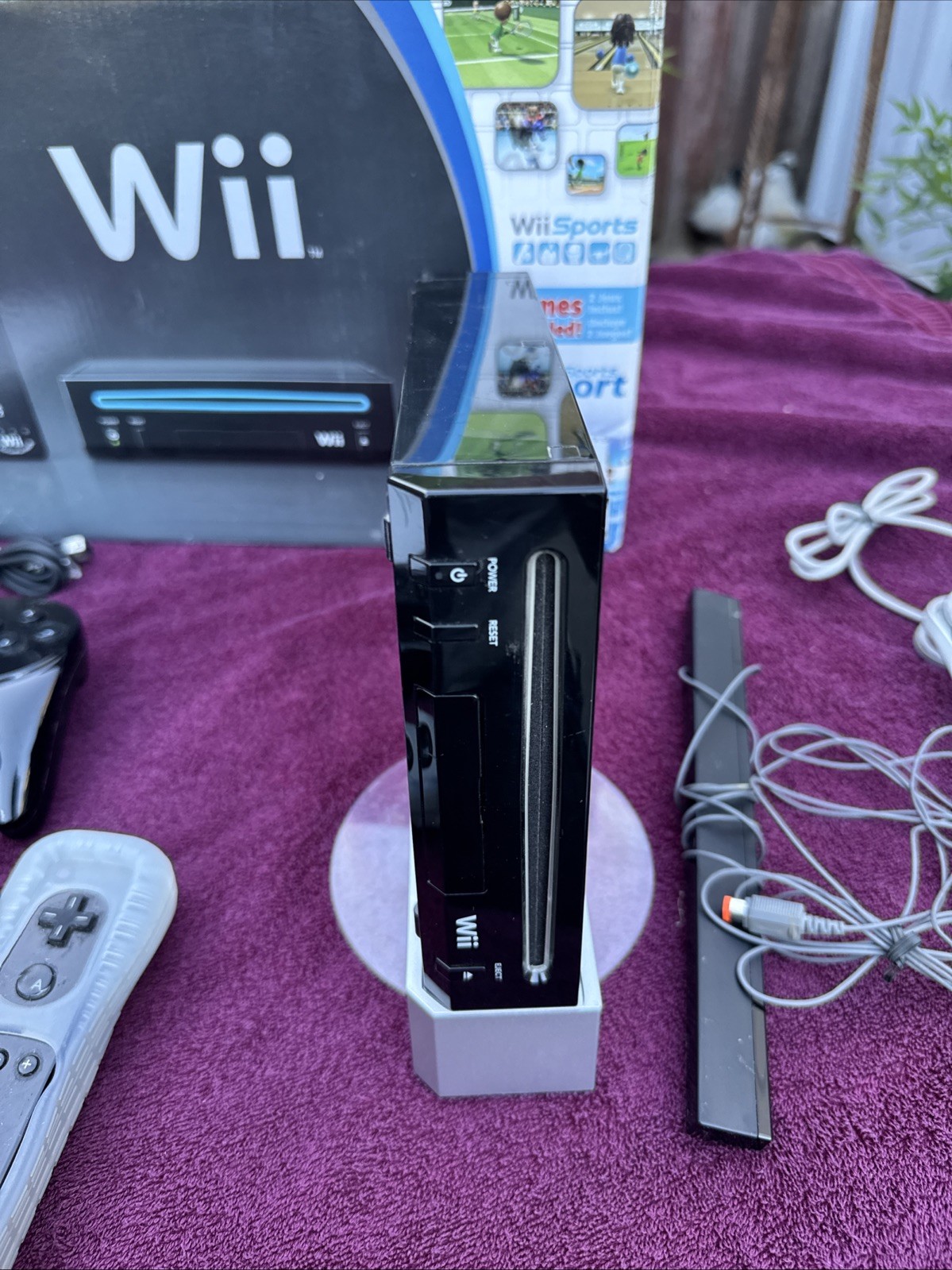 Nintendo Wii Black Console RVL-001 Wii Bundle w/Box W/Games Tested & Works