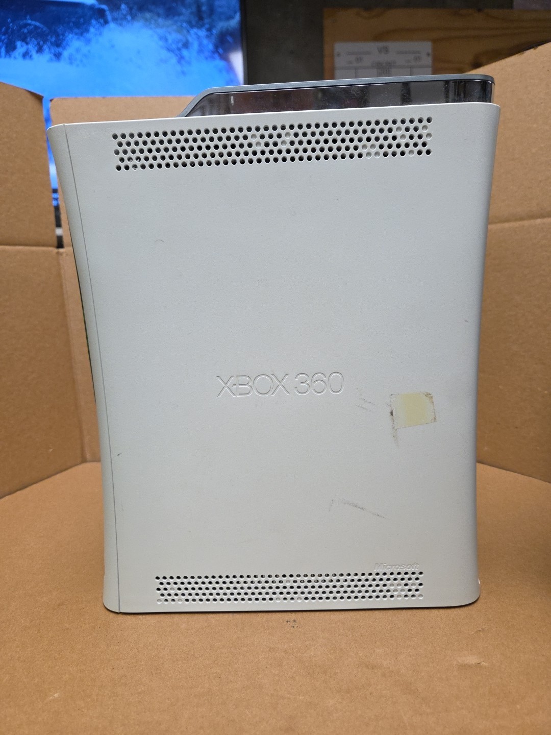 Microsoft Xbox 360 Console 20GB Bundle Controller Cords 20 Games Bag *TESTED
