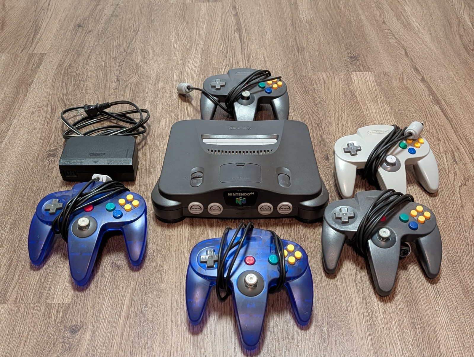 Nintendo 64 Gray Console w/ accessories. Tested and working. *READ DESCRIPTION*