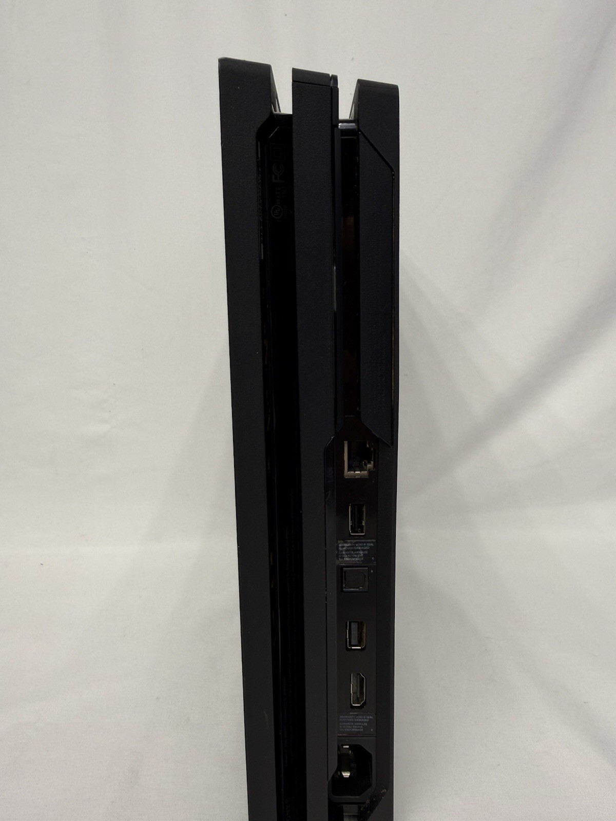 Sony PS4 PlayStation 4 Pro Console Black 1TB W/ Controller and Cables Tested